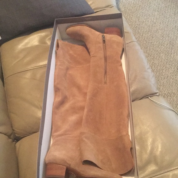 Franco Sarto Shoes - NWOT Franco sarto tan/cream boots